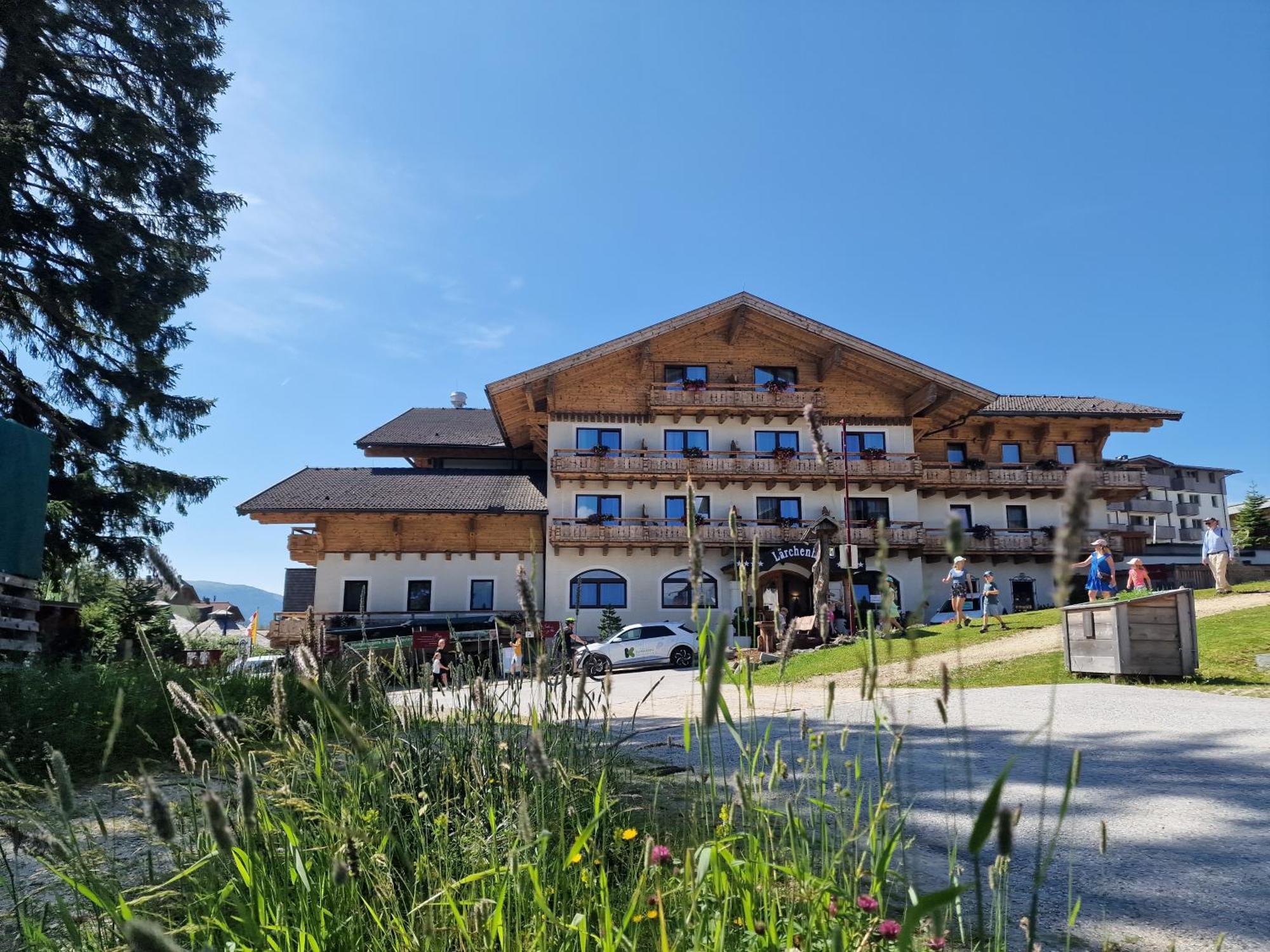 Hotel Laerchenhof Katschberghöhe Exteriör bild